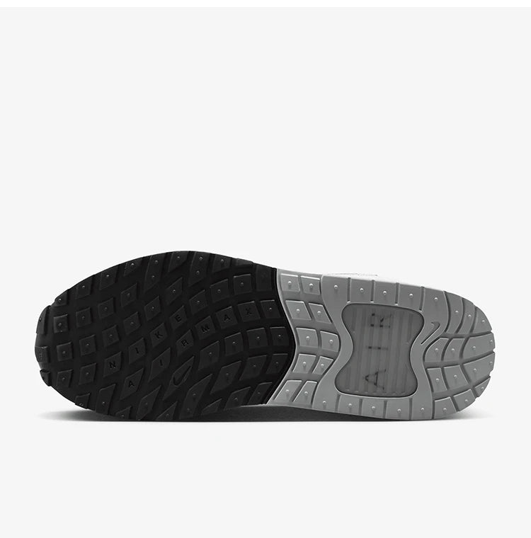 Dámské lehké běžecké boty Nike Genuine Air Max Solo FN0784-105