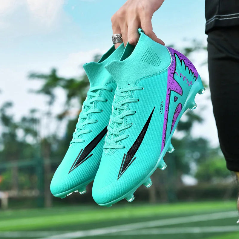 Nouvelles chaussures de football pour hommes, chaussures de soccer de haute qualité, chaussures de futsal, chaussures de sport antidérapantes à cheville haute pour l'extérieur, chaussures de sport ultra-légères antidér