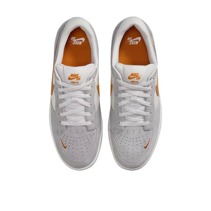 Nike SB Force 58 – modne, minimalistyczne, wygodne, stylowe i wytrzymałe obuwie codzienne z niską cholewką, unisex, DV5477-007
