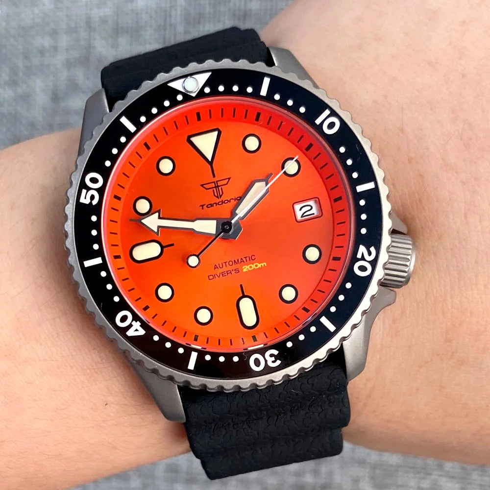 Titanium Diver NH35A Black Automatic 200M Men Watch Sapphire Glass 3.8 o'clock Date Rubber Black Ceramic Bezel