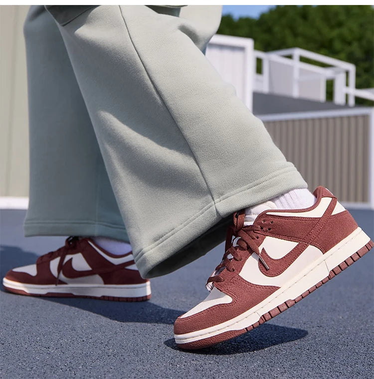 Nike Ufficiale - Sneakers classiche da donna Dunk Low, leggere, basse e casual HJ7673-002
