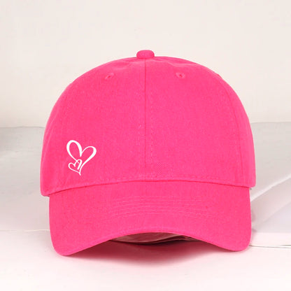 Gorra de béisbol minimalista con estampado de dos corazones, para mujer y hombre, suave y ajustable, estilo «dad hat», informal, con temática romántica, para el sol
