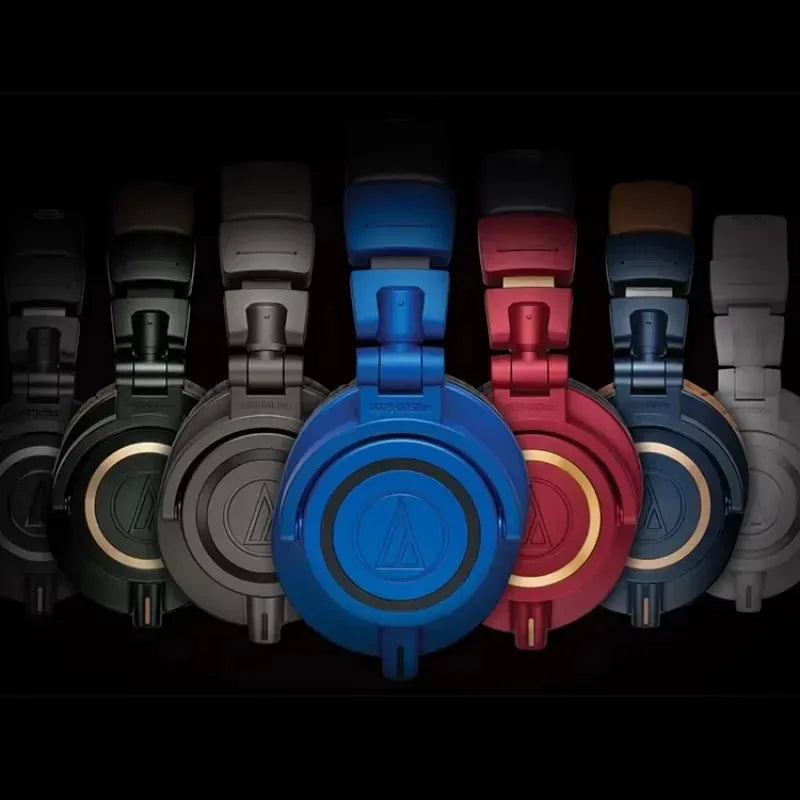 Audio-Technica ATH-M50x Professional Studio Monitor Headphones Hi-Fi Wired Over-Ear Headphones with Foldable Design for Music Production