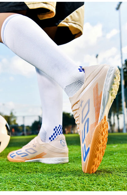 New Men Soccer Shoes Match Football Boots Sneakers Non-Slip Grass Cleats High-quality Futsal Indoor Hot-selling High-top Outdoor