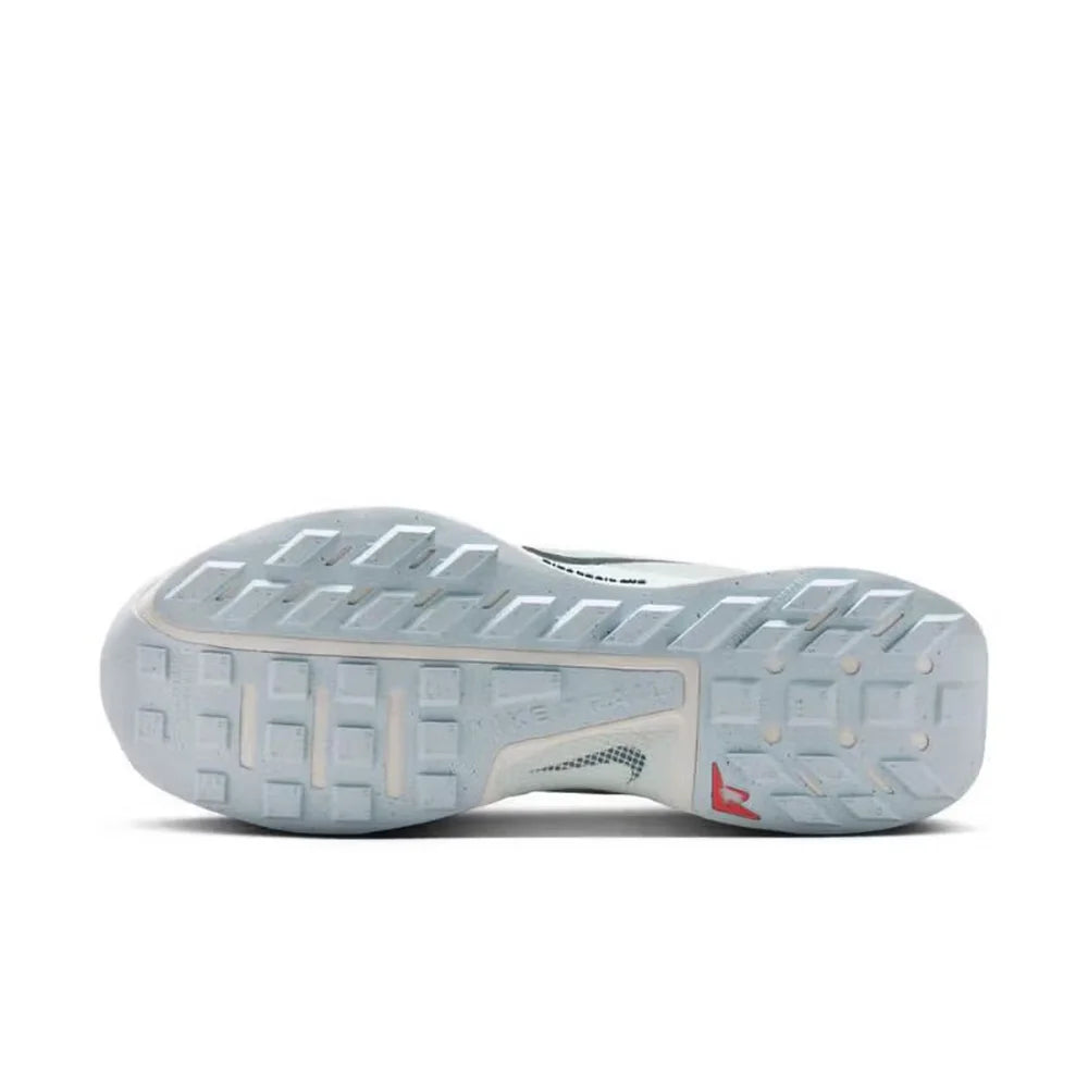 Nike JUNIPER TRAIL 3 : chaussures d'entraînement pour homme en mesh, respirantes et résistantes ; chaussures de course antidérapantes et durables FQ0904-100