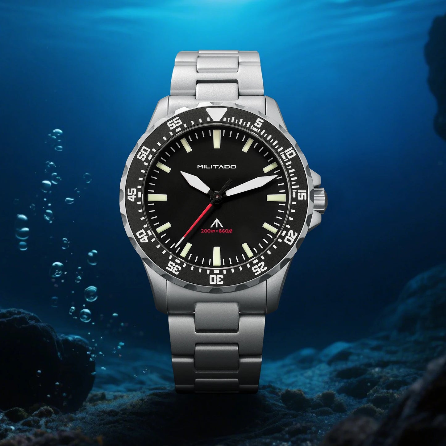 Militado ML16 Watch VH31 Sweep /515 Quartz Movement Sapphire Crystal BGW9 Luminous 200m Water Resistance 38mm Men's Vintage Wath