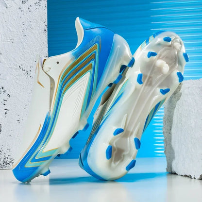 Nouvelles chaussures de football pour hommes, légères, antidérapantes, pour futsal, chaussures de football très vendues, baskets de match, crampons pour terrain intérieur et extérieur, haute qualité