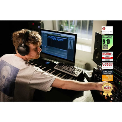 Beyerdynamic DT 700 PRO X Professional Studio Headphones, Closed-Back Hi-Fi Monitoring Headphones for Recording, Mixing & Audio Production