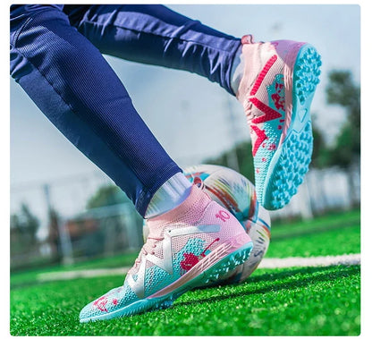 New Men's Football Shoes Society Cleats Professional Soccer Shoes Indoor Fast Football Field Boots Sneakers Boy Original Training