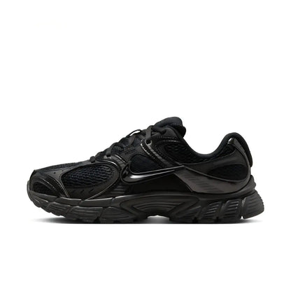 „NIKE V5 RNR“ kasdieniai bėgimo bateliai. Kasdienis komfortas. Lengvi. Kvėpuojantys. Laisvalaikio apranga. Unisex. HJ5228-001