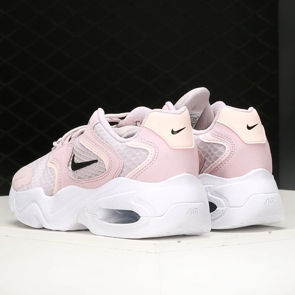 Nike Authentic Joyride Dual Run 2 – damskie buty do biegania z wyściółką i koralikami CT0311-102