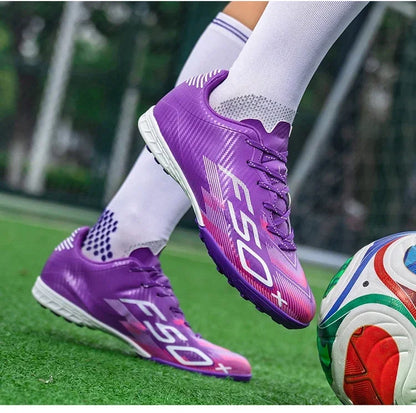 Nouvelles chaussures de football pour hommes, chaussures d'entraînement, baskets de match, chaussures de football pour terrain en herbe, chaussures de sport professionnelles antidérapantes, ultra-légères, unisexes.