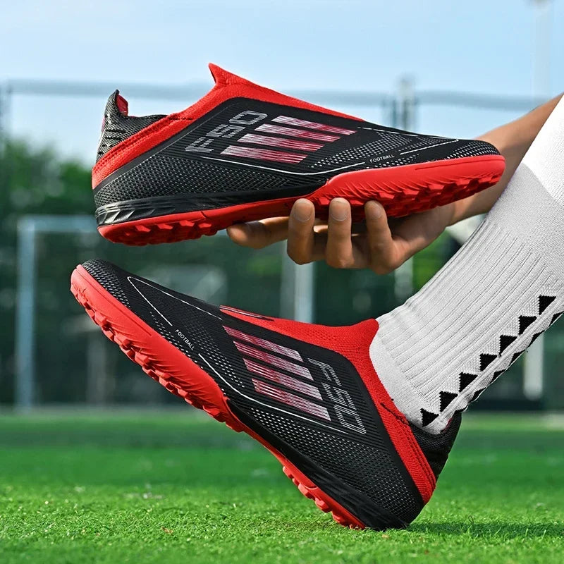 Nouvelles chaussures de football pour hommes, crampons longs d'entraînement, chaussures de football pour matchs en extérieur, crampons pour garçons et adultes, respirantes, antidérapantes, confortables pour le sport