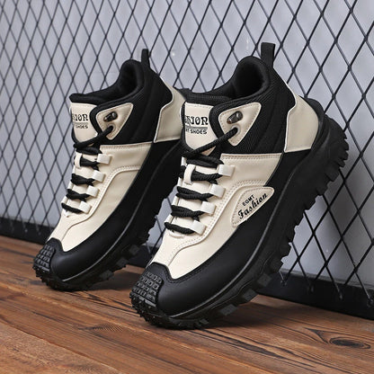 Botas de senderismo de caña media para hombre, en blanco y negro, de cuero impermeable, con plataforma, zapatillas antideslizantes para exterior, calzado informal con suela resistente