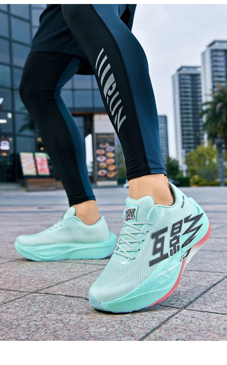 Chaussures de course pour homme, sportives, semelle en carbone, spécialisées, respirantes, légères, pour femme, confortables, athlétiques, antidérapantes, pour marathon