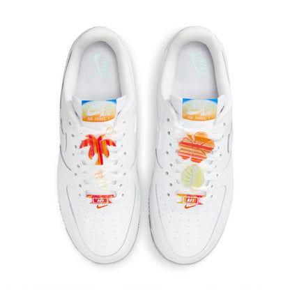Nike Air Force 1 Skateboard-Sneaker für Damen mit rutschfester, strapazierfähiger und gepolsterter Sohle IB8875-111