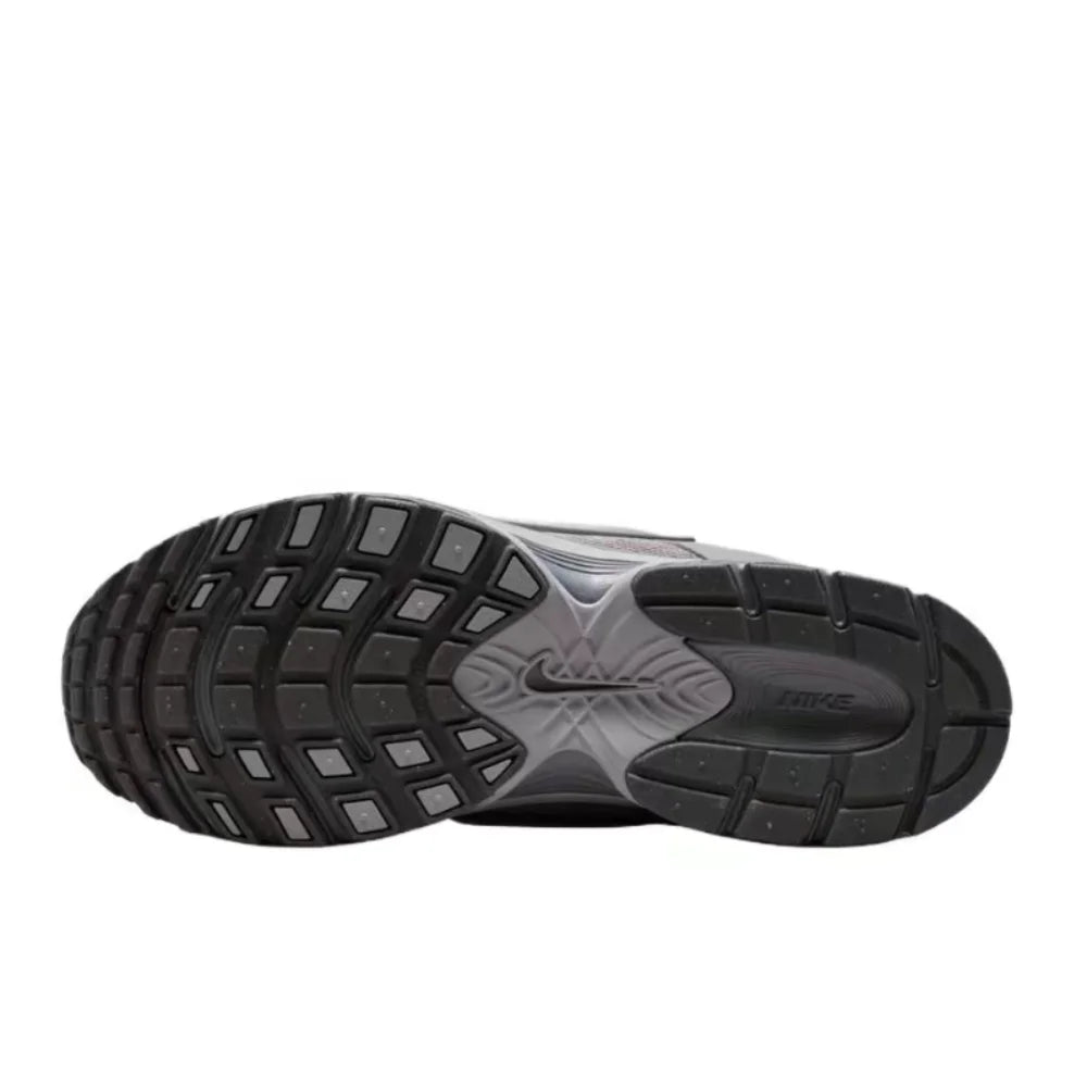Nike V5 RNR Men's Classic Slip-Resistant, Durable, Cushioned, Breathable Athletic Casual Shoes II6292-006