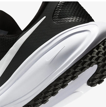 Nike Genuine Revolution 8 – damskie buty do biegania po twardej nawierzchni „One Step” HQ2415-001