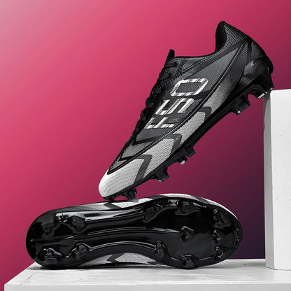 Breathable soccer shoes with FG/AG spikes are suitable for training and playing, effectively protecting the ankle