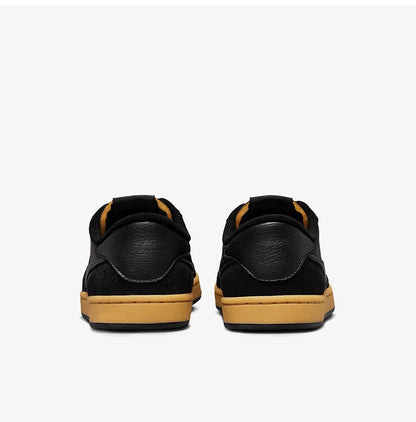 „Nike Authentic SB FC Classic“ vyriški patvarūs žemi riedlentininkų bateliai 909096-008