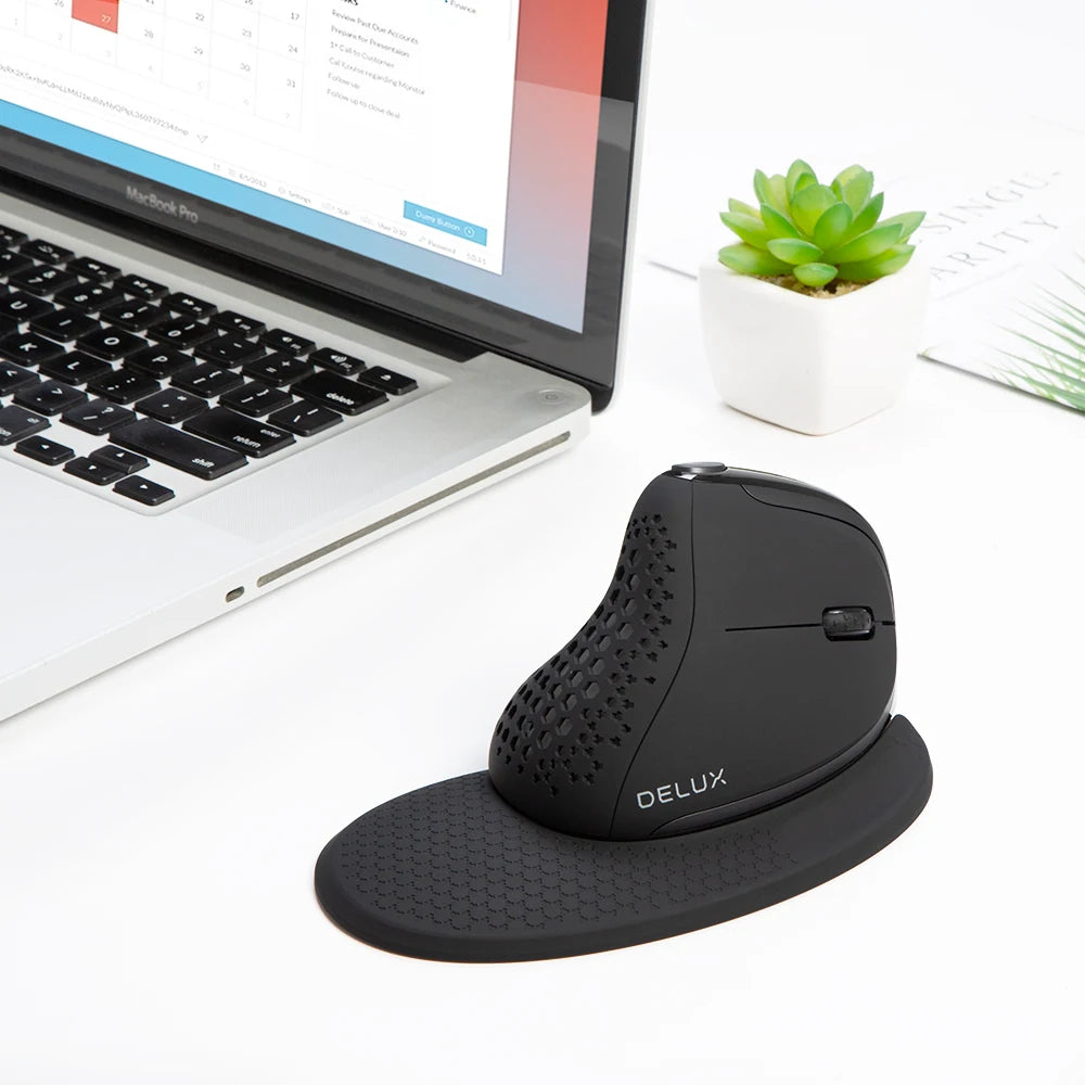 Delux M618XSD Seeker ergonominen pystysuuntainen hiiri OLED-näytöllä, 4000DPI, ladattava 1000mA akku, irrotettava takakansi tietokoneelle