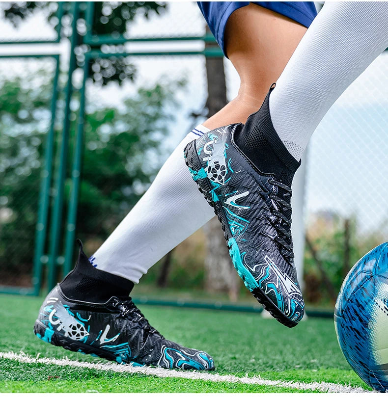 New Men Professional Soccer Shoes Non-slip Football Boots Unisex Breathable Futsal Sports New Cleats Drop Shipping Ultralight