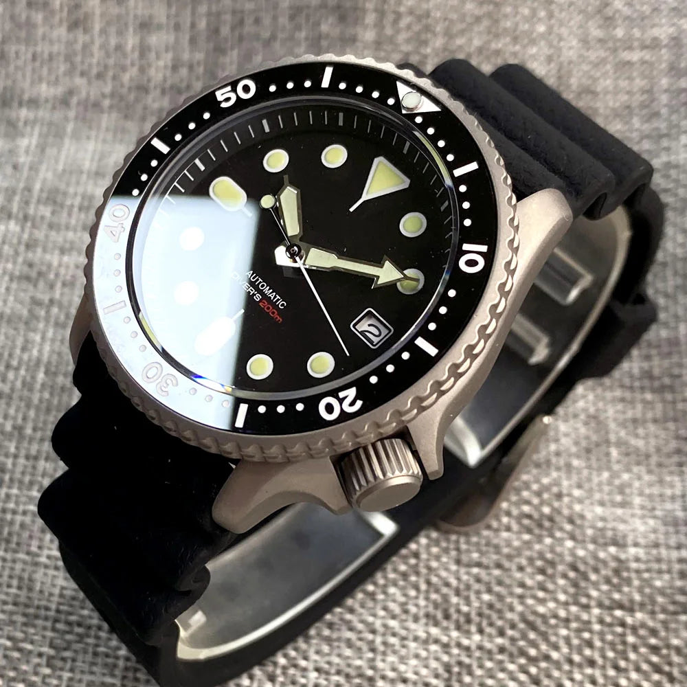 Titanium Diver NH35A Black Automatic 200M Men Watch Sapphire Glass 3.8 o'clock Date Rubber Black Ceramic Bezel