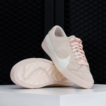 Nike Authentic BLAZER CITY LOW LX Γυναικεία παπούτσια για σκέιτ AV2253-800