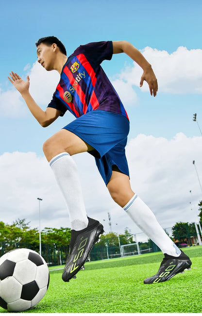 New Men Soccer Shoes Match Football Boots Sneakers Non-Slip Grass Cleats High-quality Futsal Indoor Hot-selling High-top Outdoor