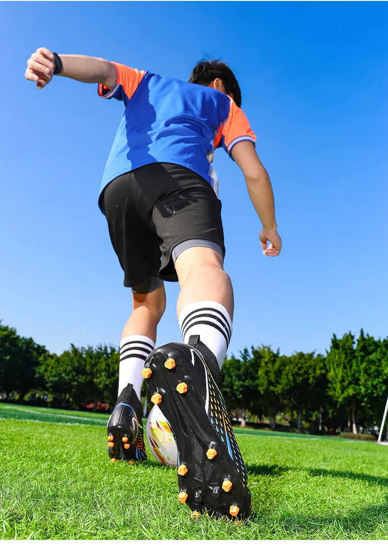 Men's Football Boots Professional Turf Futsal Match Grass Unisex Outdoor Training Soccer Shoes Soccer Cleats Non-slip Breathable