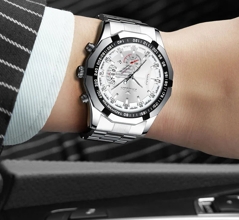 Men’s wristwatch, military, casual or sporty style, quartz, from a prestigious brand, made entirely of steel, water-resistant