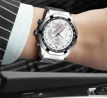 Men’s wristwatch, military, casual or sporty style, quartz, from a prestigious brand, made entirely of steel, water-resistant