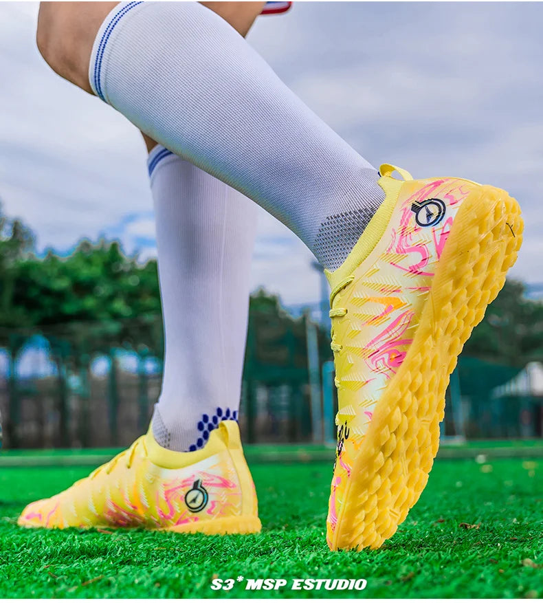 Professional Soccer Sneakers for Men Women High Quality Fashion Men's Football Cleats Large Size 46 Futsal Shoes Man Trainers