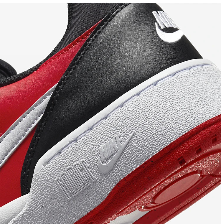 Pánské sportovní boty Nike Authentic Full Force Low s nízkým svrškem a šněrováním FB1362-003