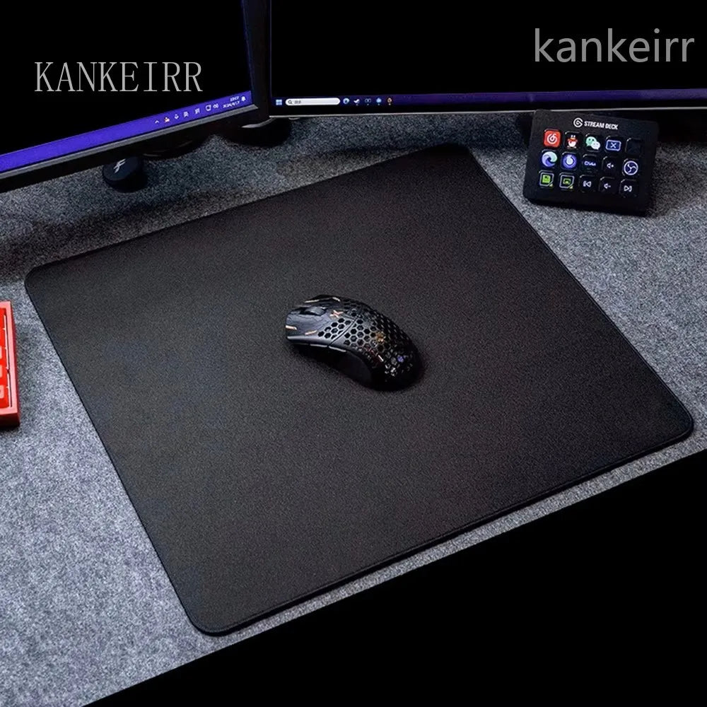 Svart Speed-musmatta i enfärgad design med hög elasticitet, halkfri undersida, premium gamingmusmatta för e-sport med ultrafin yta, deskmat