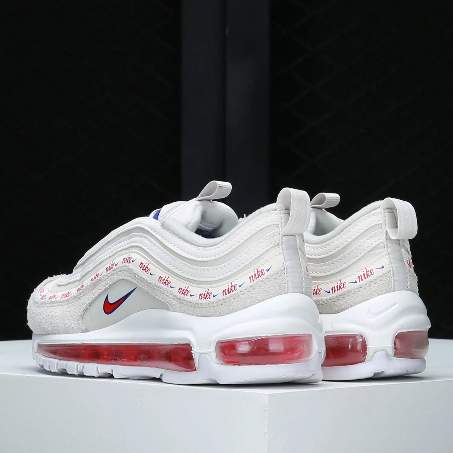 Дамски ниски спортни обувки Nike genuine AIR MAX 97 с въздушно омекотяване DC4013-001