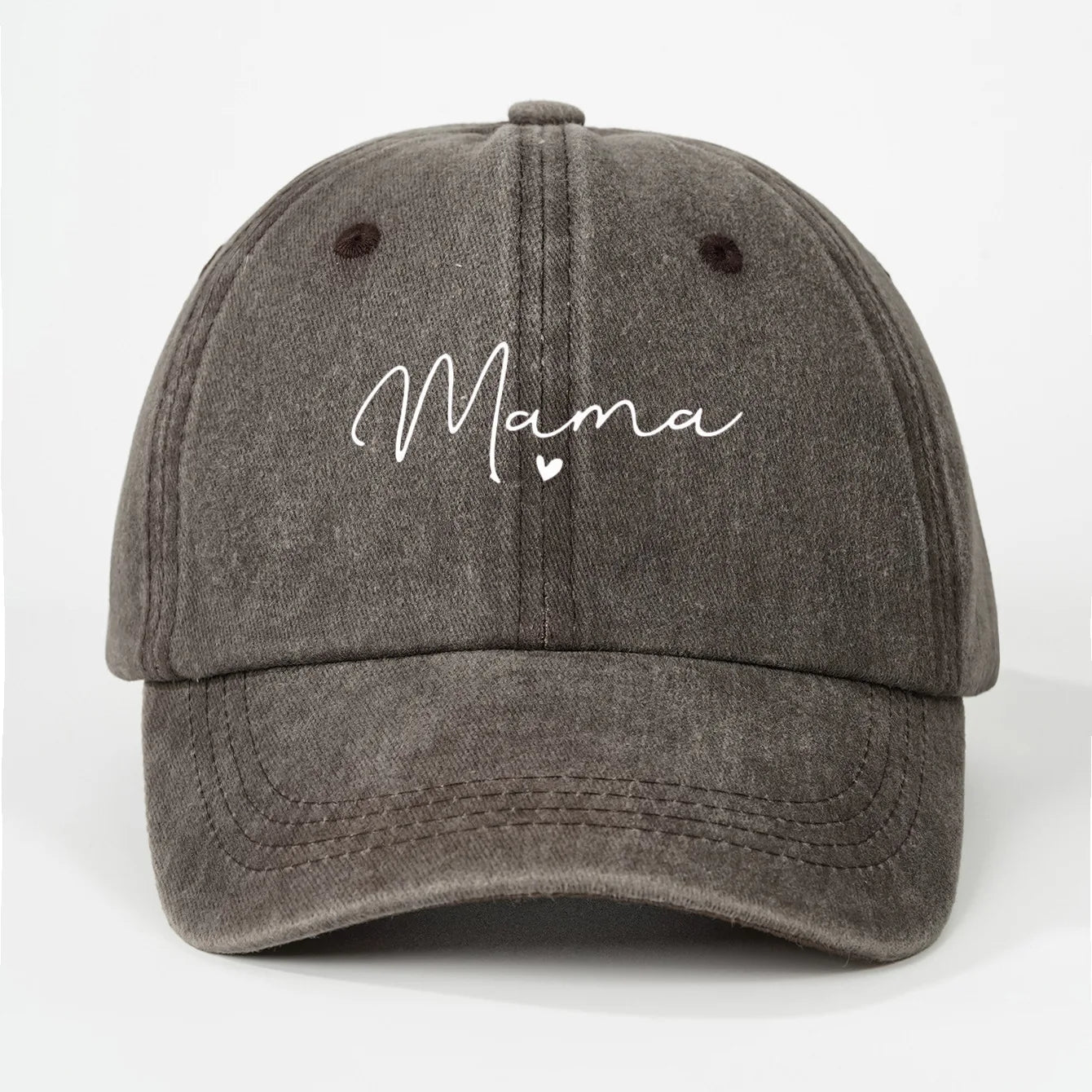 New Printed heart-shaped letters "mama" are fashionable and versatile baseball caps that are suitable for daily outdoor casual w