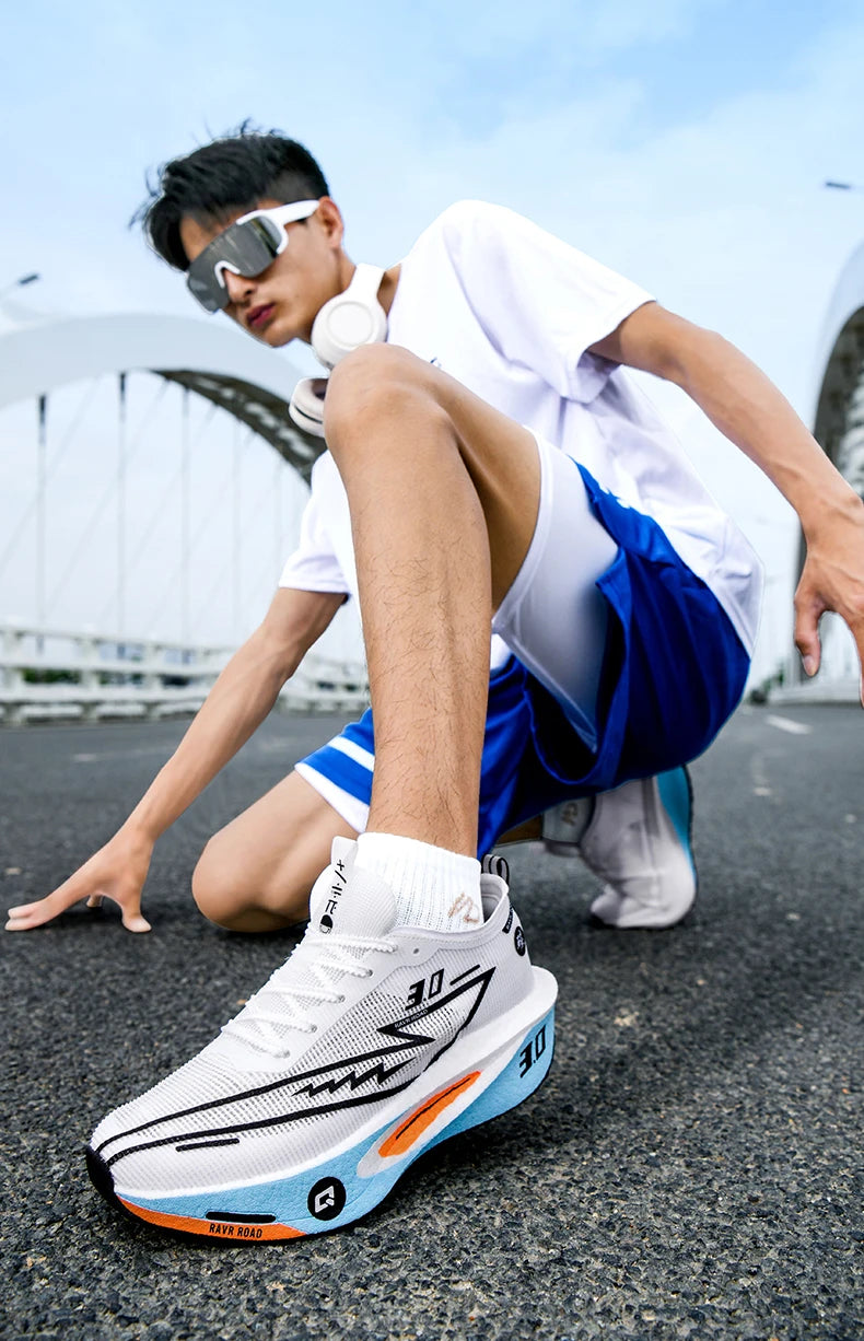 Herresneakers i mesh – komfortable tennissko til mænd – løbesko med Carbon Board 3.0-støddæmpning – til sportstræning og jogging – specialdesignede joggesko
