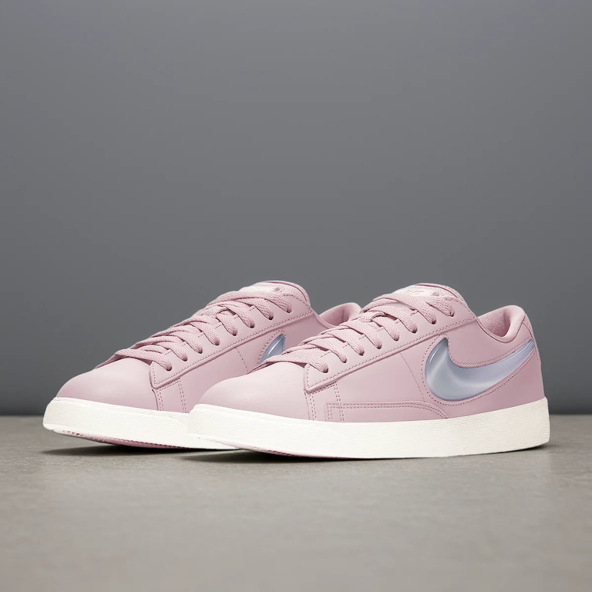 Nike Genuine 2023 Spring BLAZER LOW LX Women's Laced Sneakers AV9371-500
