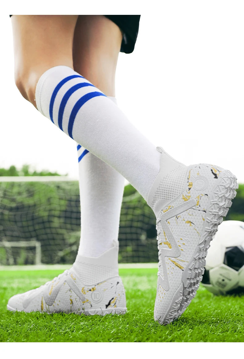 Chaussures de Football professionnelles FG/TF pour adultes, bottes de Football à longues pointes antidérapantes, crampons à cheville haute pour jeunes enfants, baskets de Football en herbe ﻿