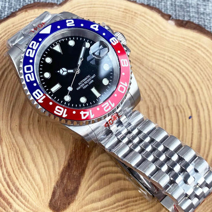200m Waterproof Miyota8215 Automatic Men Watch Diver Watches 40mm Mechanical Movement Luminous Jubilee Strap Glide Lock Buckle