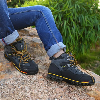 Wanderschuhe für Herren, Outdoor-Bergsteiger-Sneaker, hochwertige modische Freizeit-Schneestiefel für Herren