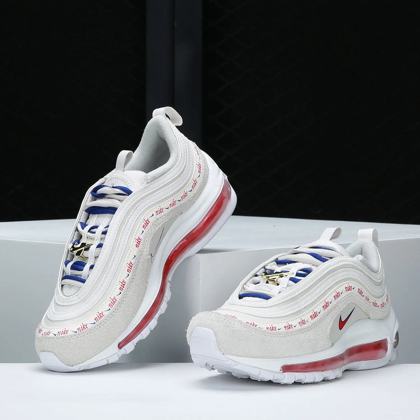 Дамски ниски спортни обувки Nike genuine AIR MAX 97 с въздушно омекотяване DC4013-001