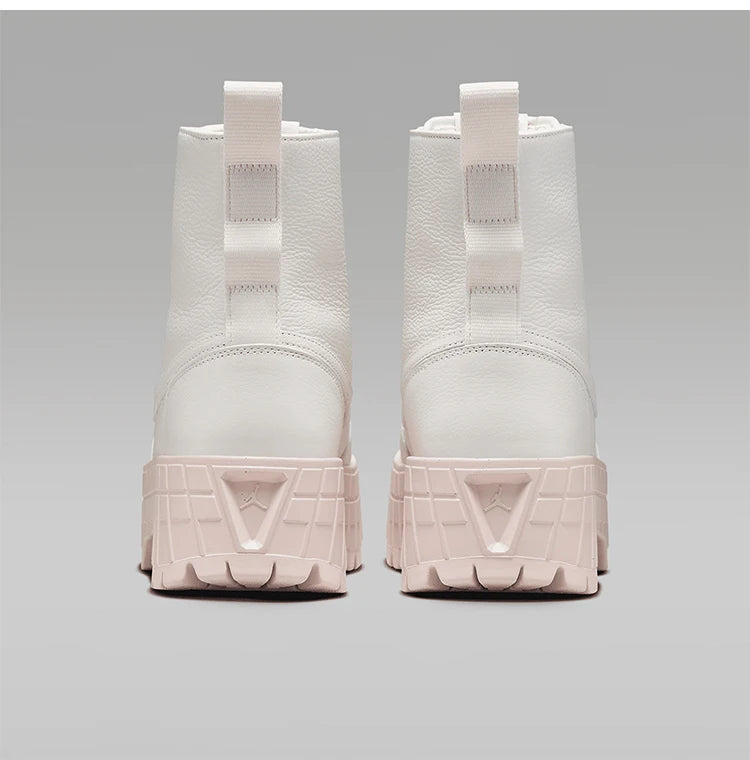 Originálne dámske poltopánky Nike Air Jordan s odpruženou a odolnou hrubou podrážkou FJ5737-116