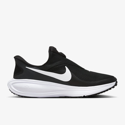 Nike Genuine Revolution 8 – damskie buty do biegania po twardej nawierzchni „One Step” HQ2415-001