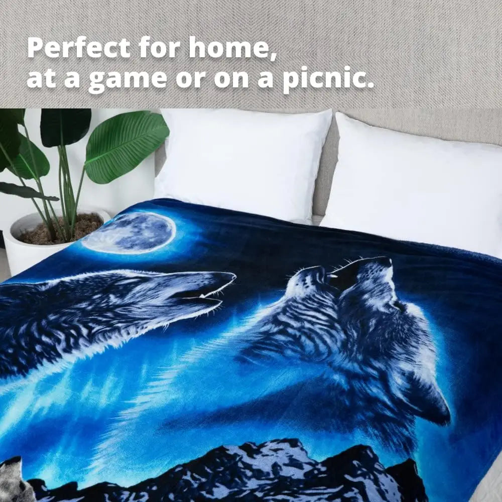 Howling Wolf Moonlight Mountain Throw Blanket Wildlife Art Design for Bedroom Decor Gift for Him NatureStyle