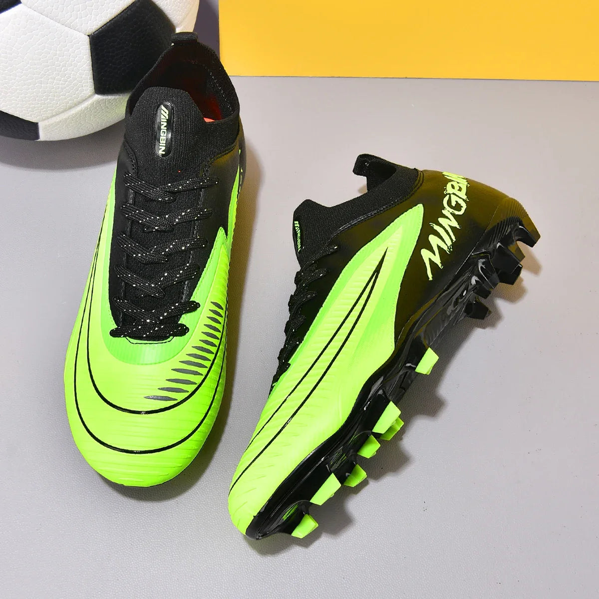 New Men Football Boots Cleats Sport Sport Adult Non-Slip Boys Sport Sport Outdoor Comfortable Ultralight Training Match Grass