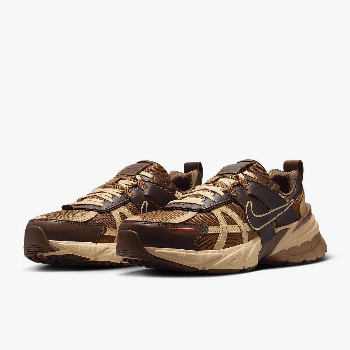 Nike Authentic V2K Run – męskie buty w stylu retro, wytrzymałe i oddychające, model HQ3445-222
