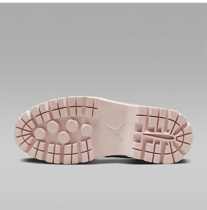 Originálne dámske poltopánky Nike Air Jordan s odpruženou a odolnou hrubou podrážkou FJ5737-116