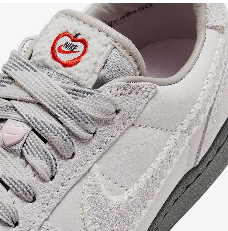 Chaussures de sport tendance pour femme Nike Official FIELD GENERAL HV5994-001